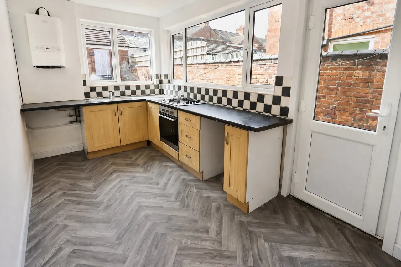 Gordon Street, Kettering, NN16, photo 3