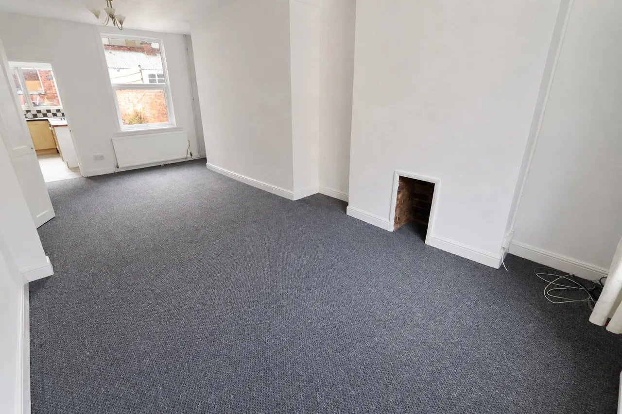 Gordon Street, Kettering, NN16, photo 2