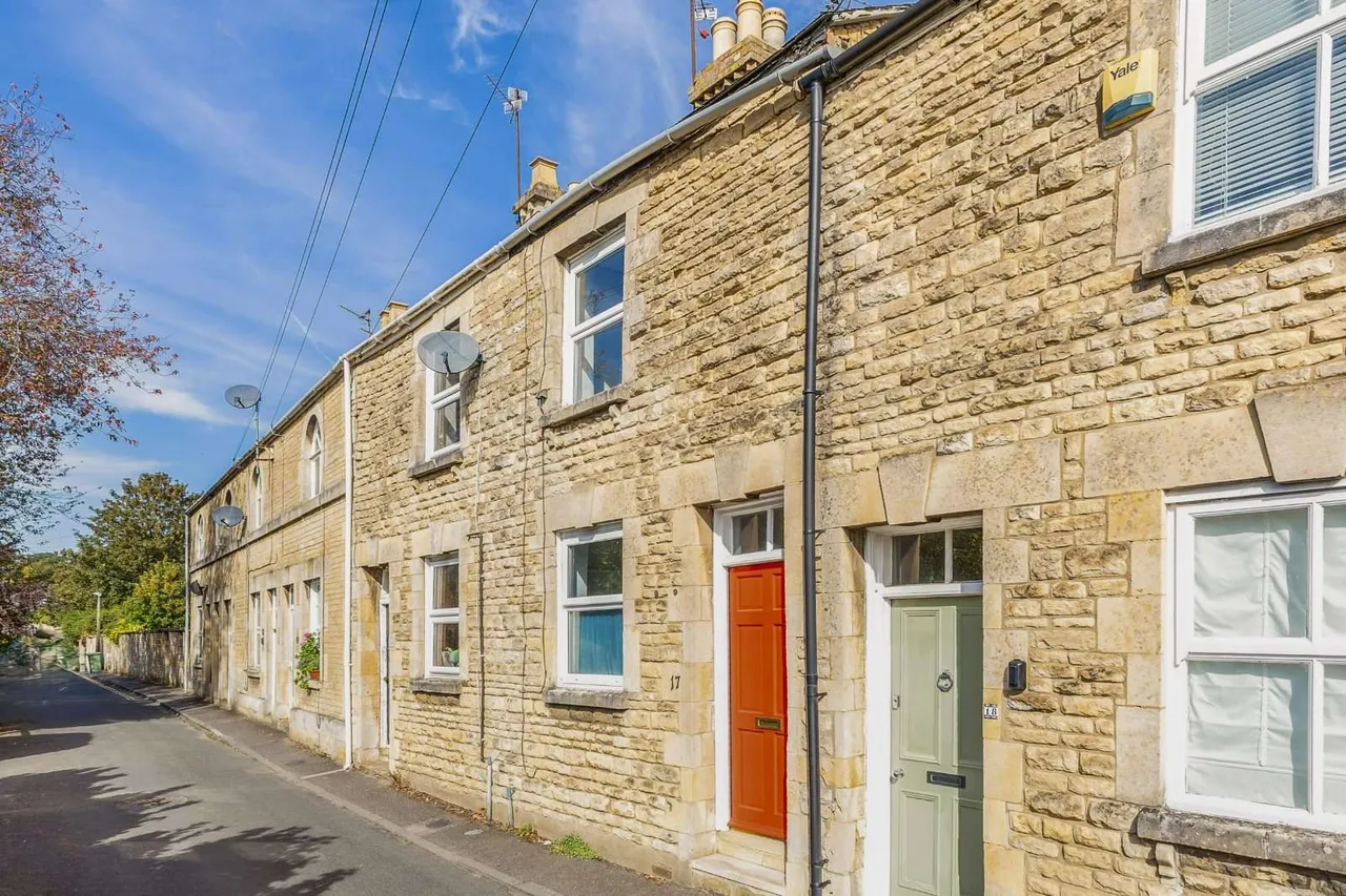 2 bed house for sale, Rock Road, Stamford, PE9
