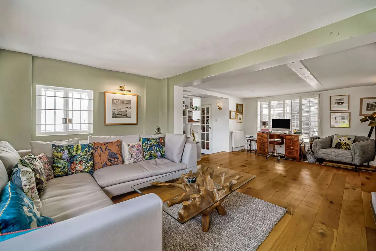 Richmond Hill, Richmond, TW10 6RE, photo 2