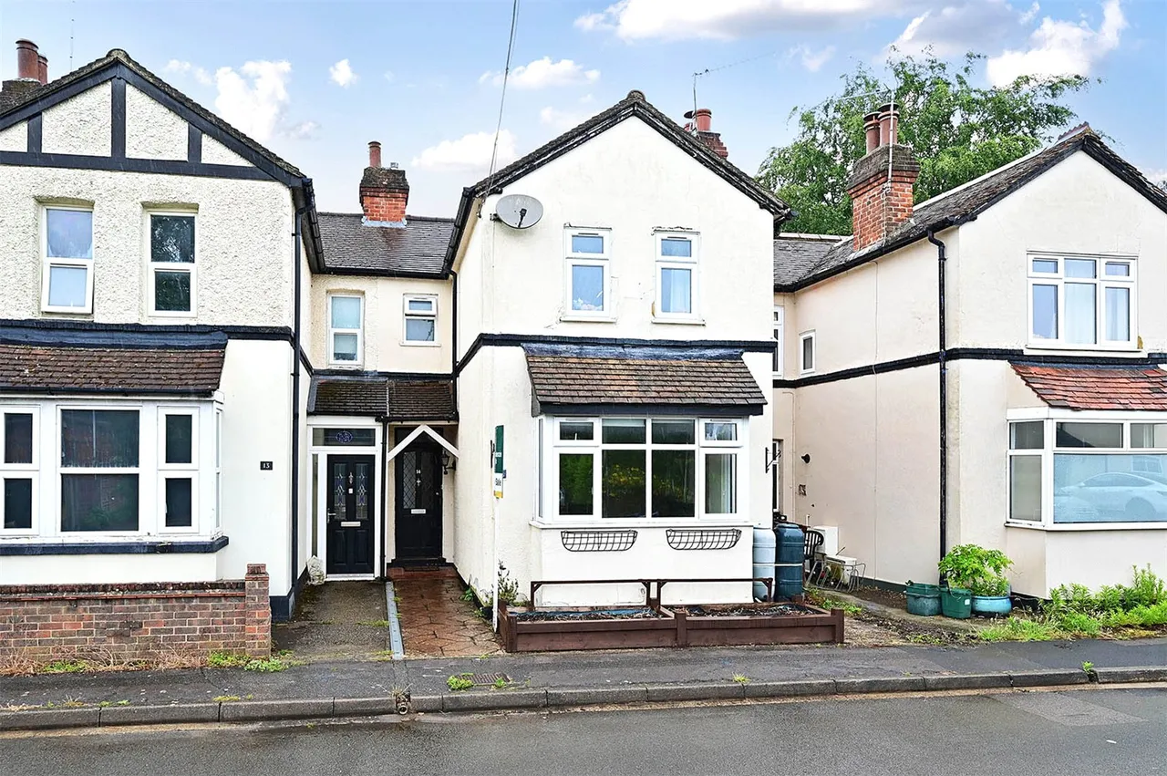3 bed house for sale — Lyndford Terrace, Fleet, Hampshire, GU52 7SE