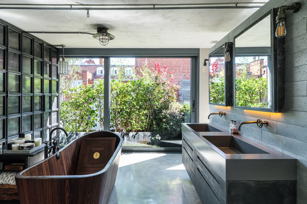 Embassy Works, Vauxhall, SW8, photo 9