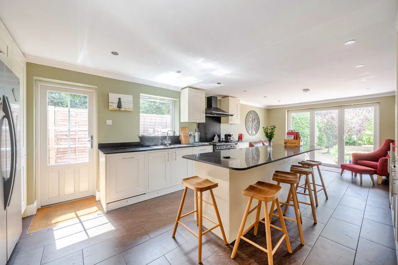 Roestock Lane, St. Albans, AL4, photo 3