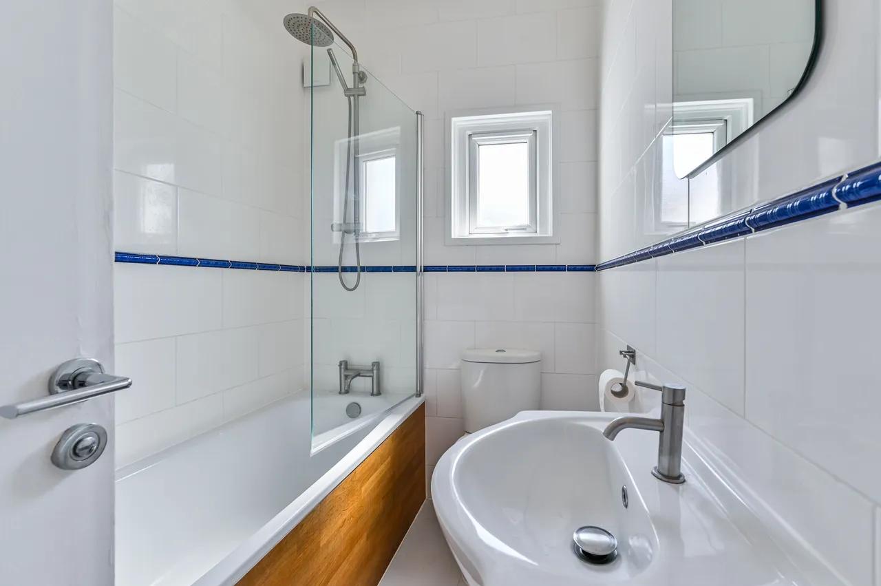 25c Leconfield Road, London, photo 4