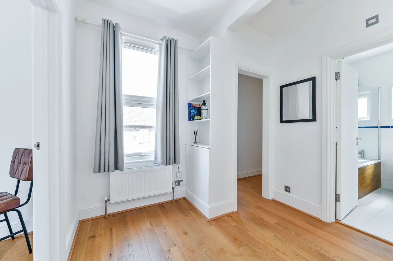 25c Leconfield Road, London, photo 6
