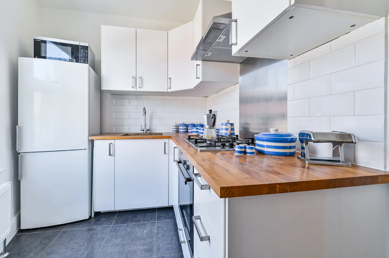 25c Leconfield Road, London, photo 9