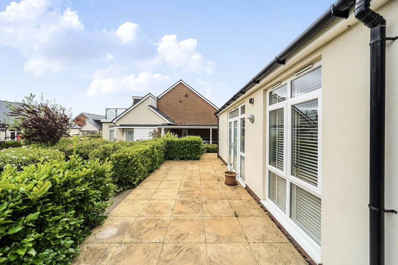 Hornbeam Way, Hawkinge, CT18, photo 2