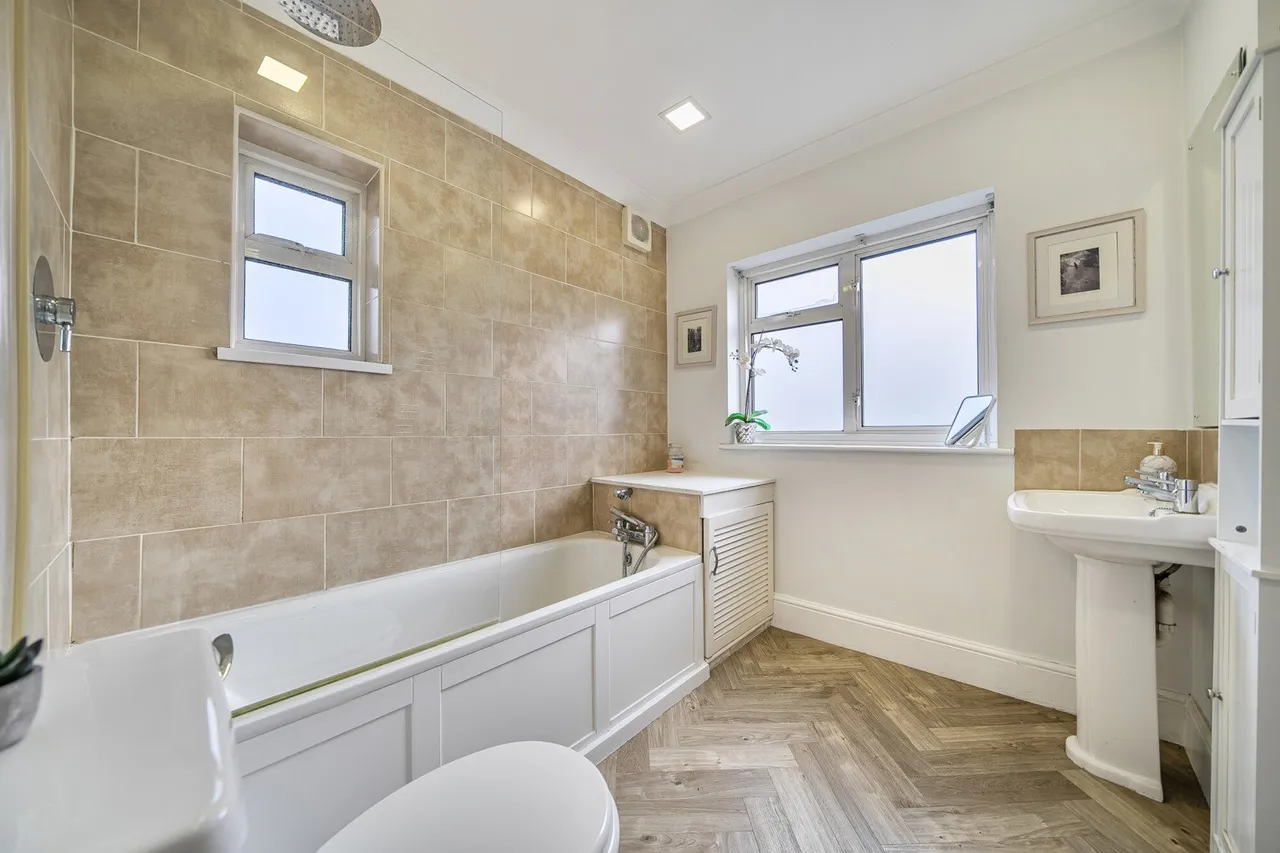 Herbert Road, BR2, photo 11
