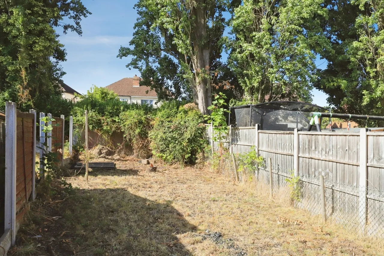 Pear Tree Lane, Wolverhampton, WV11, photo 14
