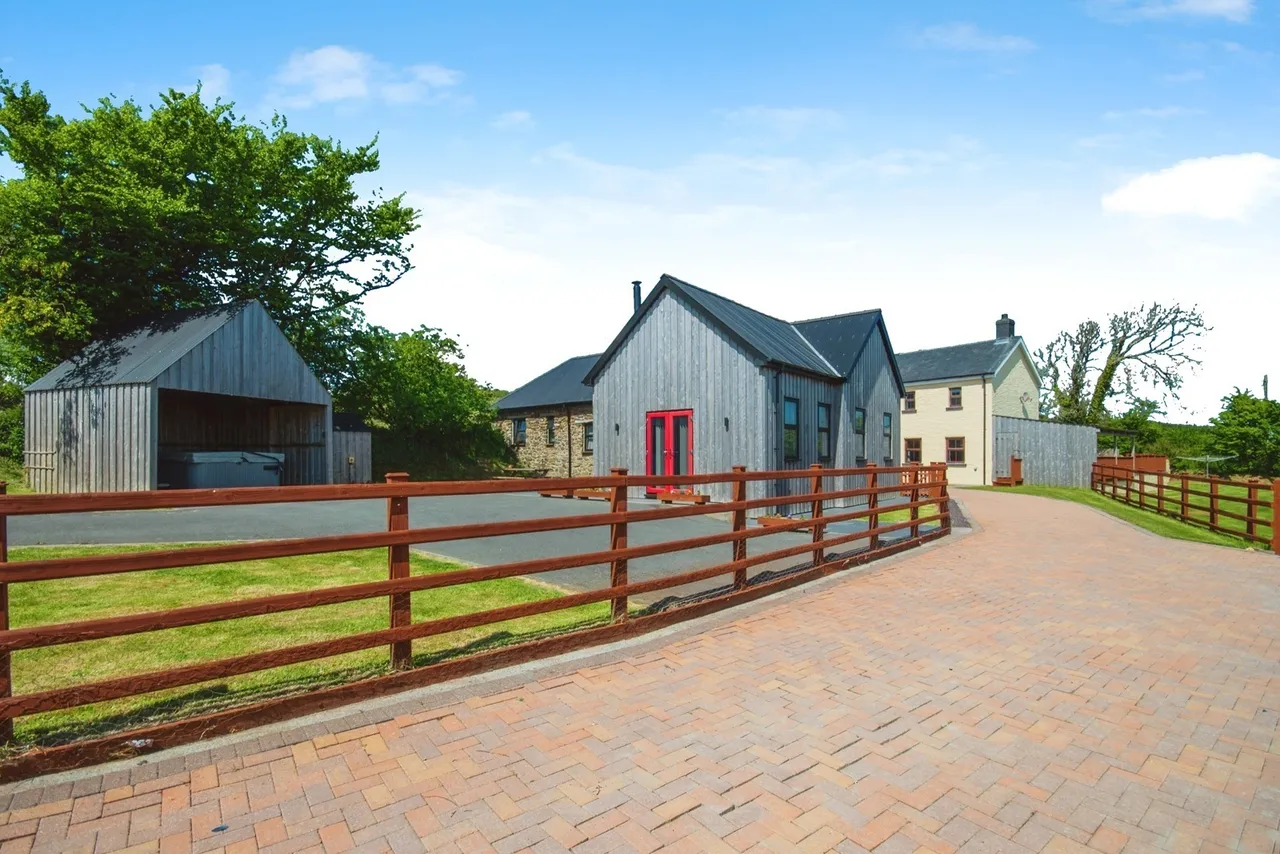 Glandwr, Whitland, SA34, photo 6
