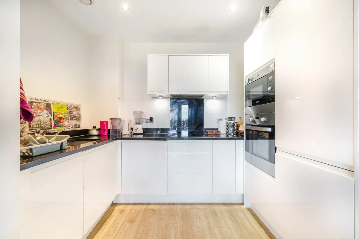Cricklewood Lane London NW2, photo 4