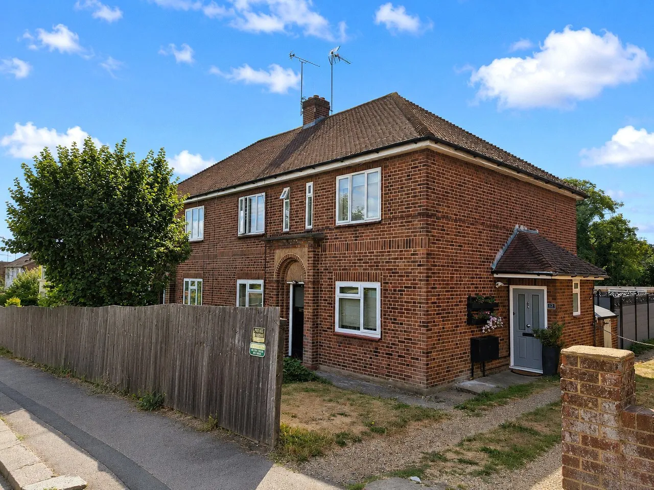 2 bed flat for sale, Warwick Road, New Barnet, EN5