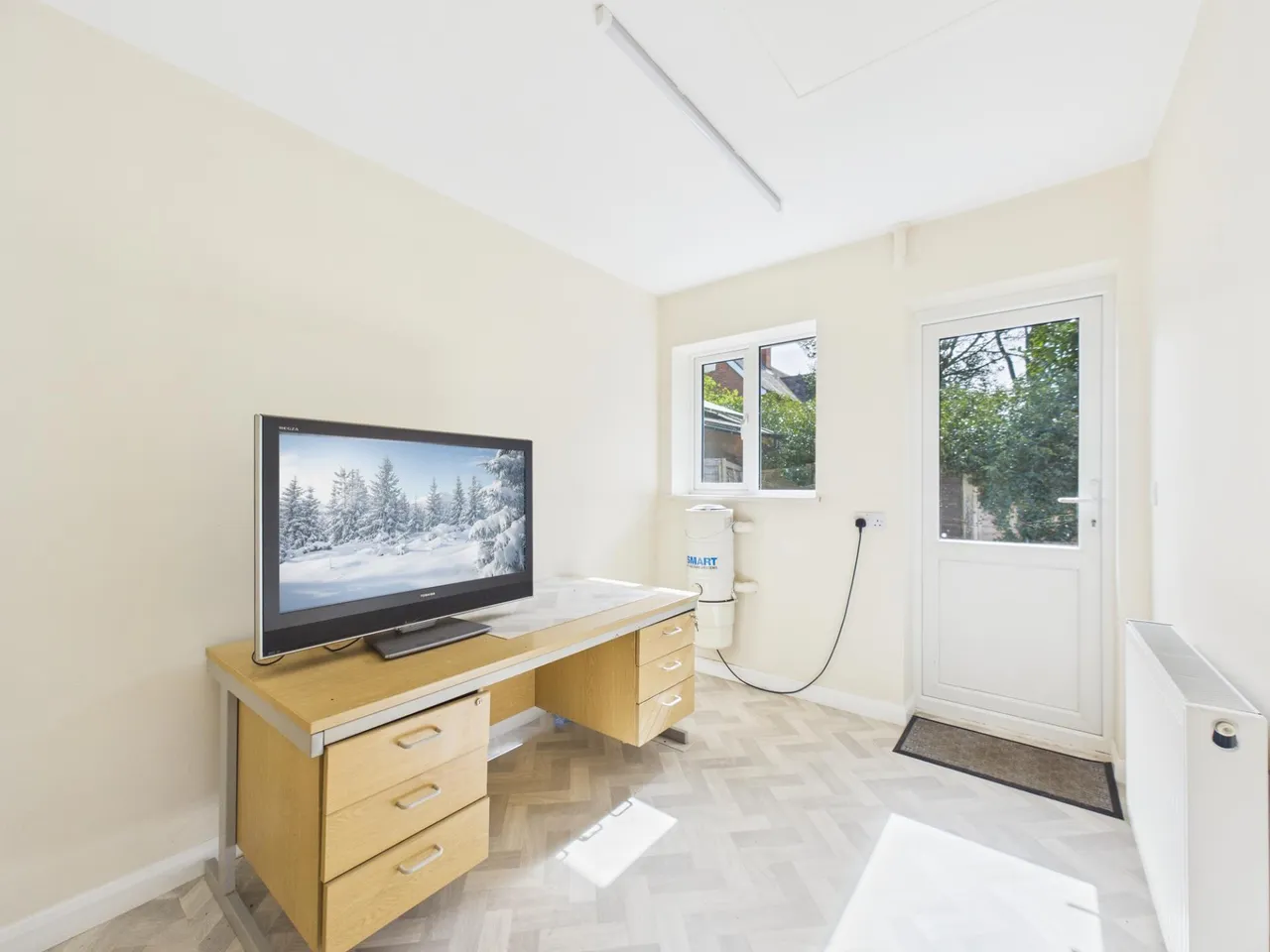Church Lane, Reading, RG7, photo 10