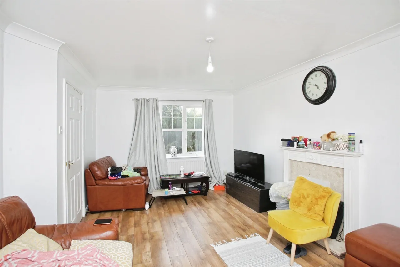 Deacon Close, Rugby, photo 2