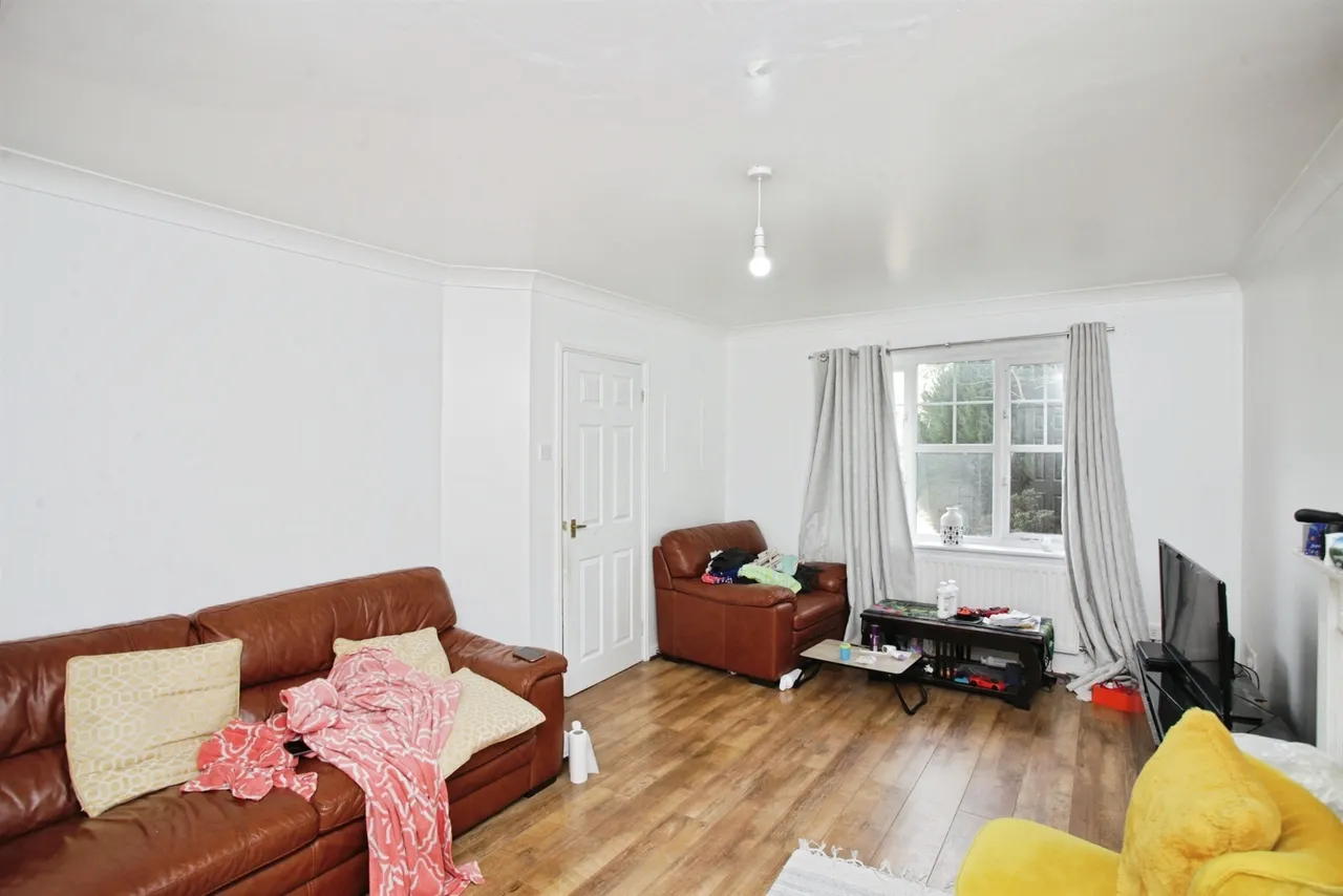 Deacon Close, Rugby, photo 4