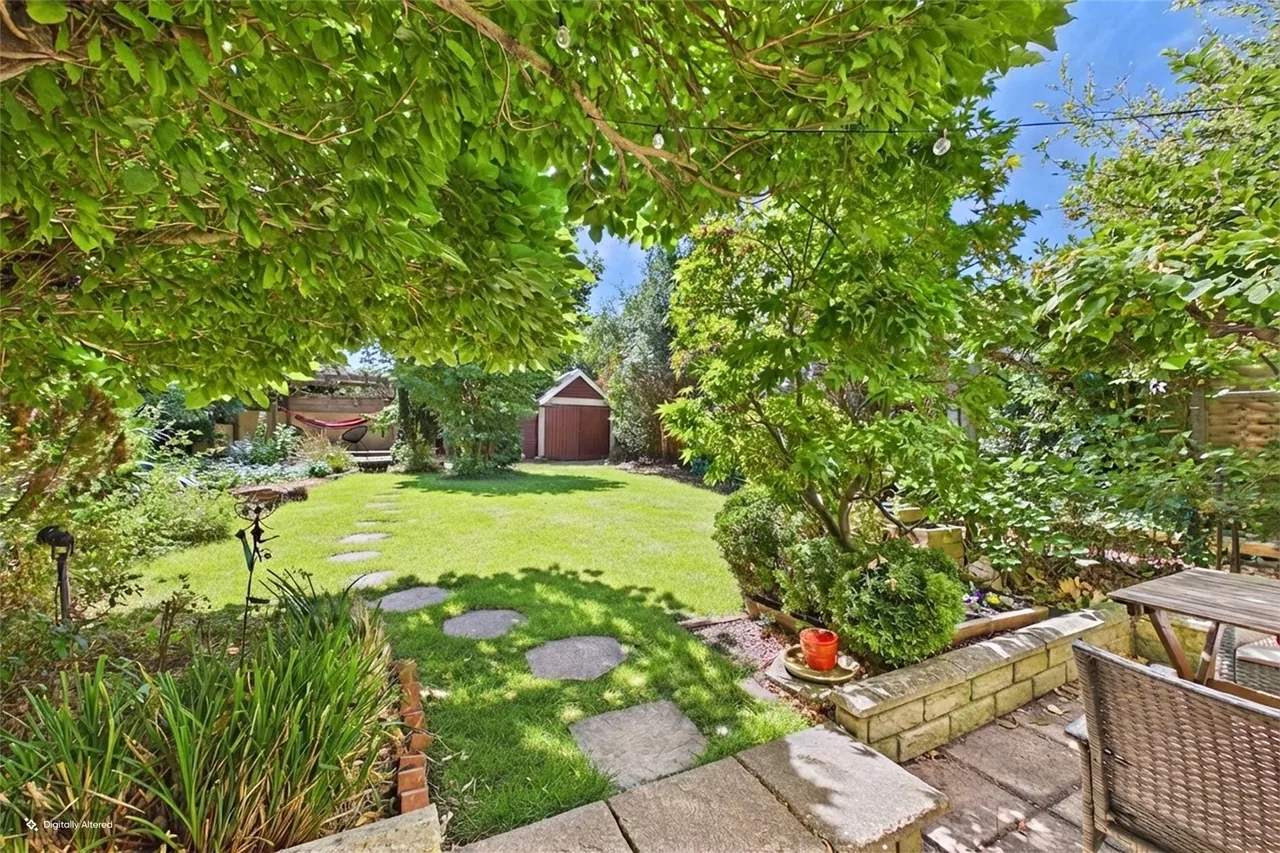 Grasmere Road, Lightwater, GU18, photo 19