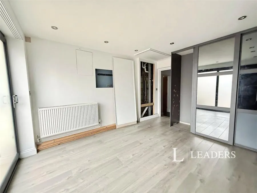 Shears Crescent, West Mersea, CO5, photo 6
