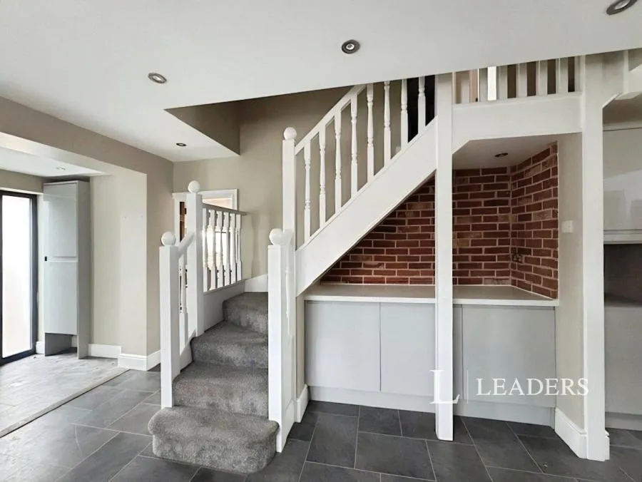Shears Crescent, West Mersea, CO5, photo 7