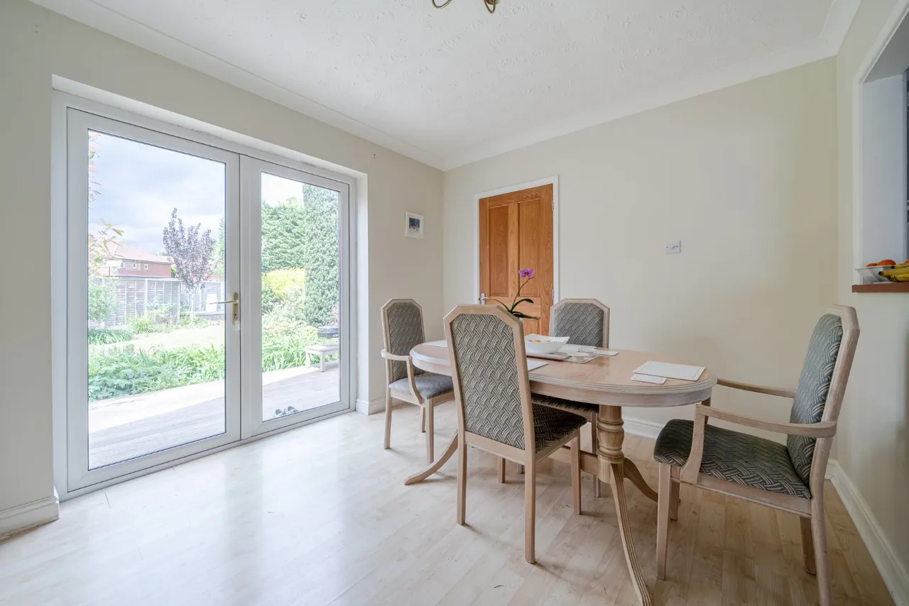 Brook Lane, Sarisbury Green, SO31, photo 5