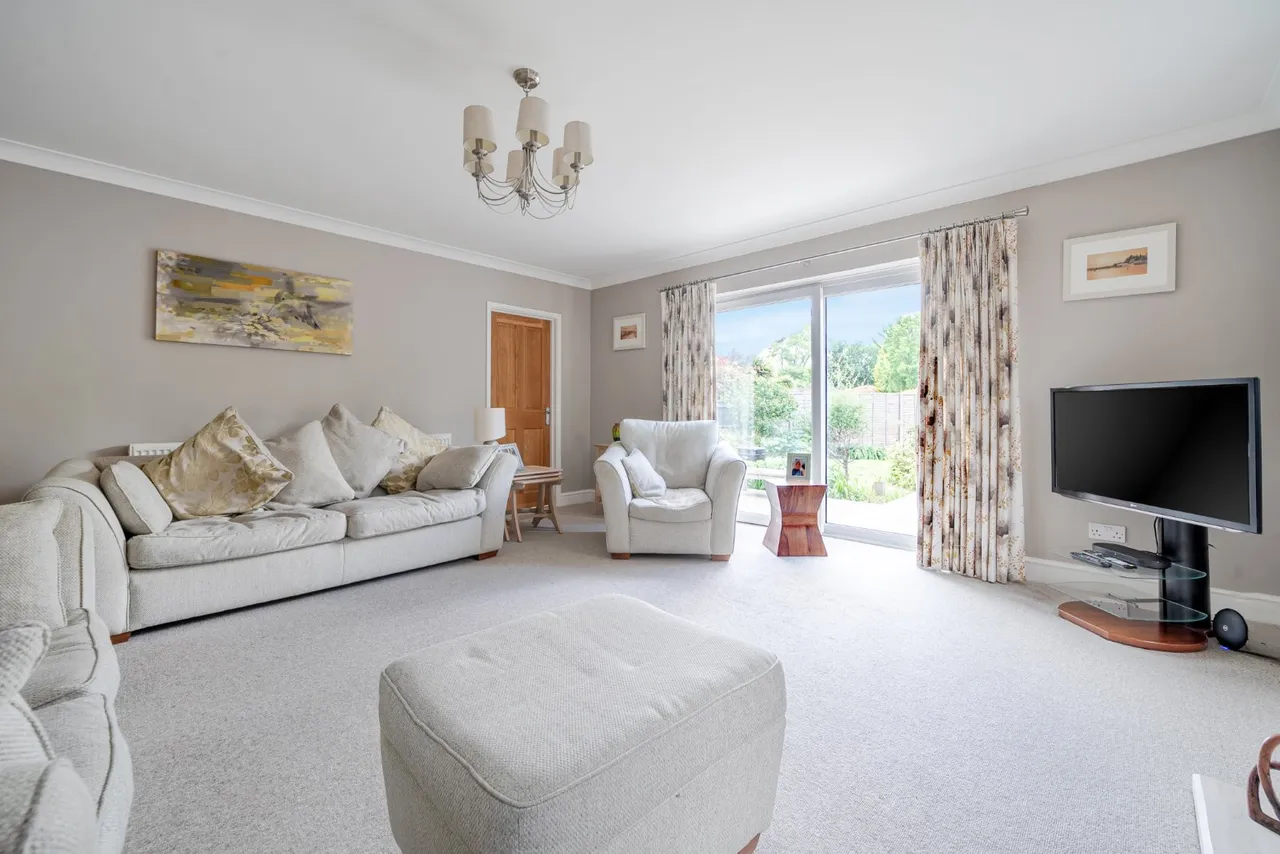 Brook Lane, Sarisbury Green, SO31, photo 4