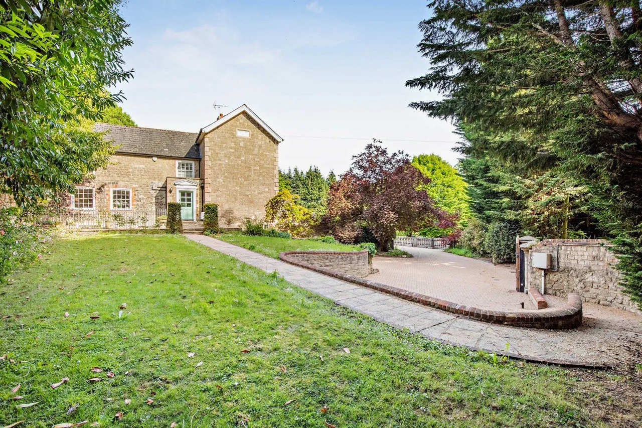 Canon Lane, Wateringbury, Maidstone, Kent, ME18 5PQ, photo 3