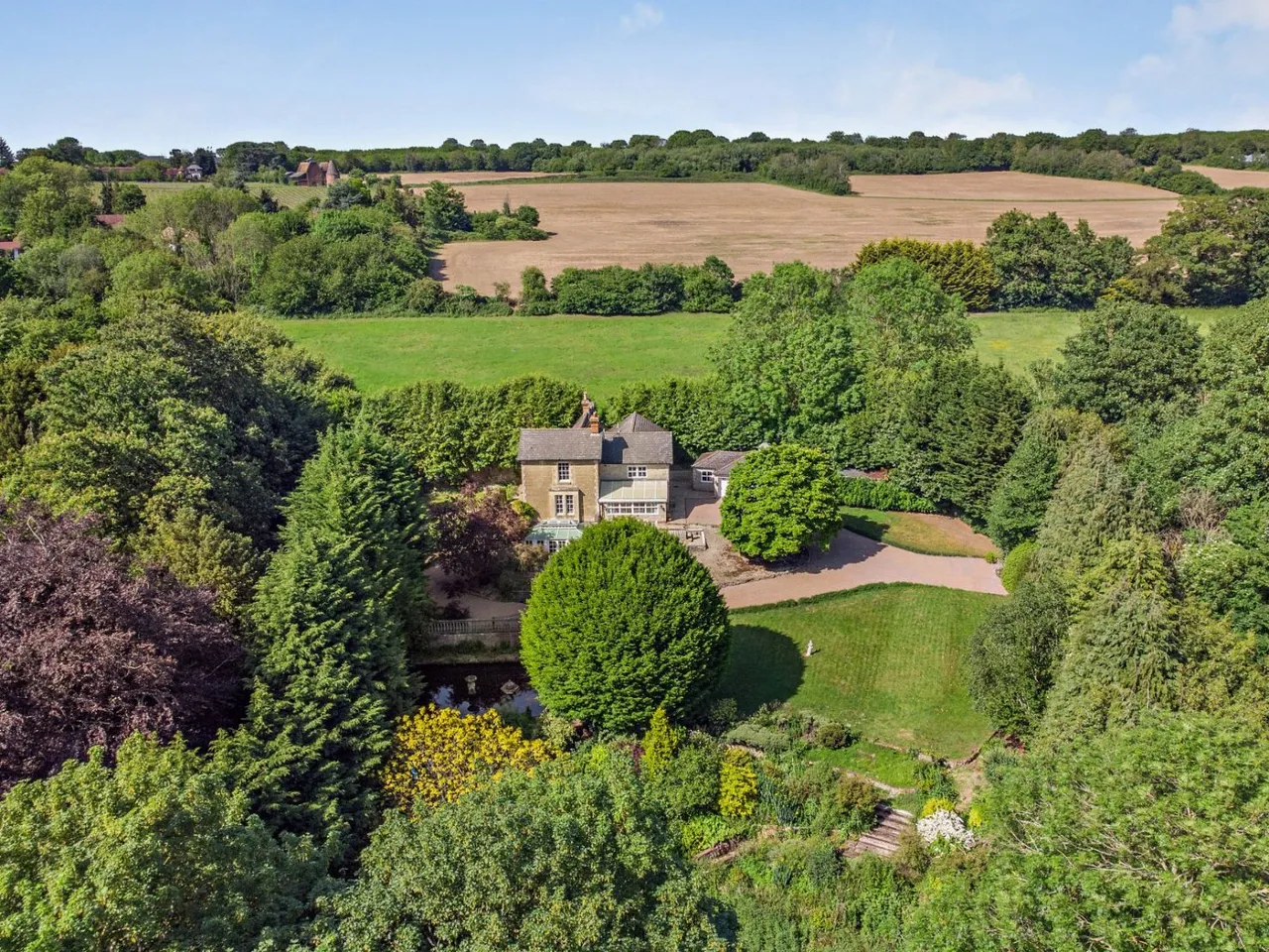 Canon Lane, Wateringbury, Maidstone, Kent, ME18 5PQ, photo 2