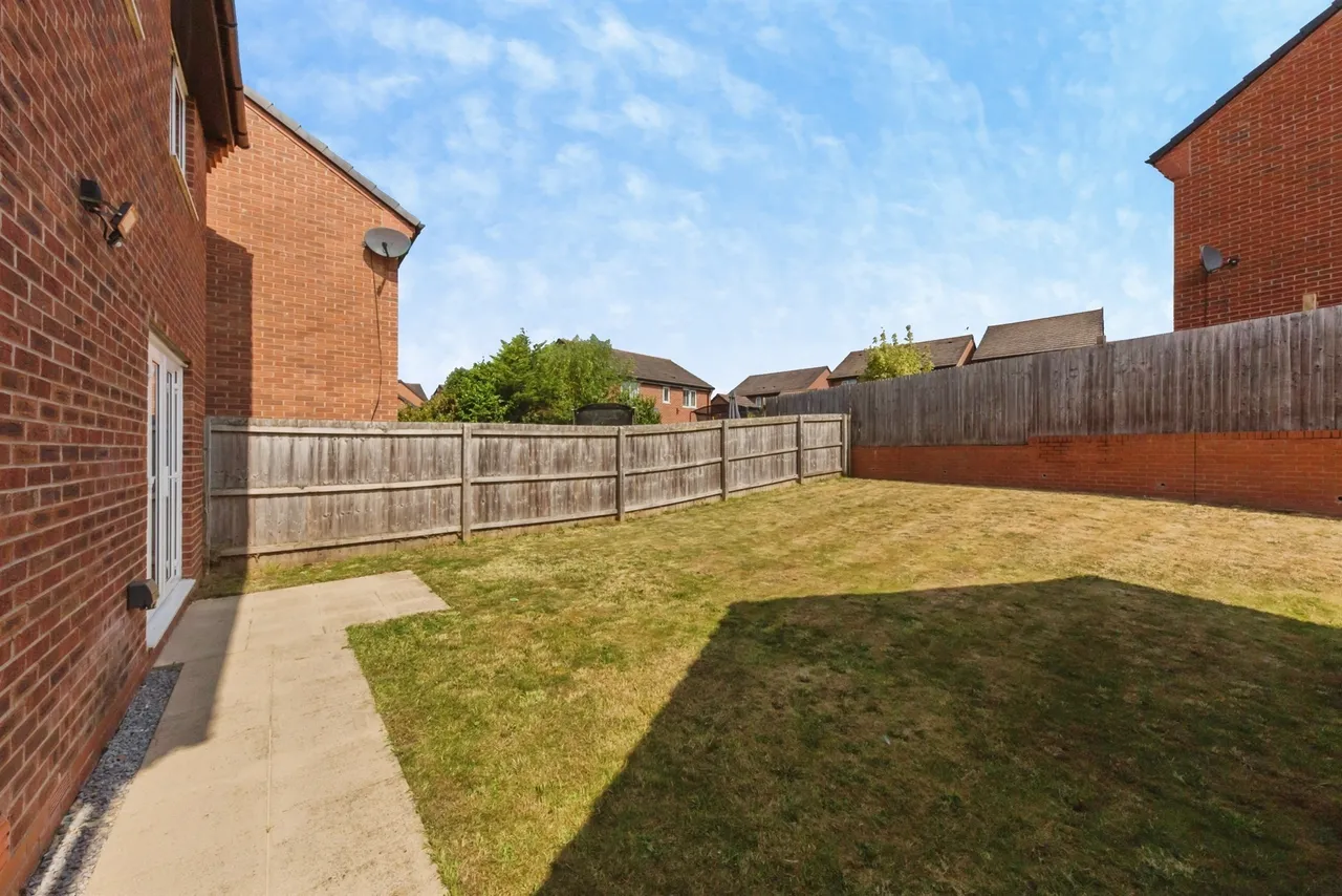 Heath Place, Winsford, CW7, photo 24