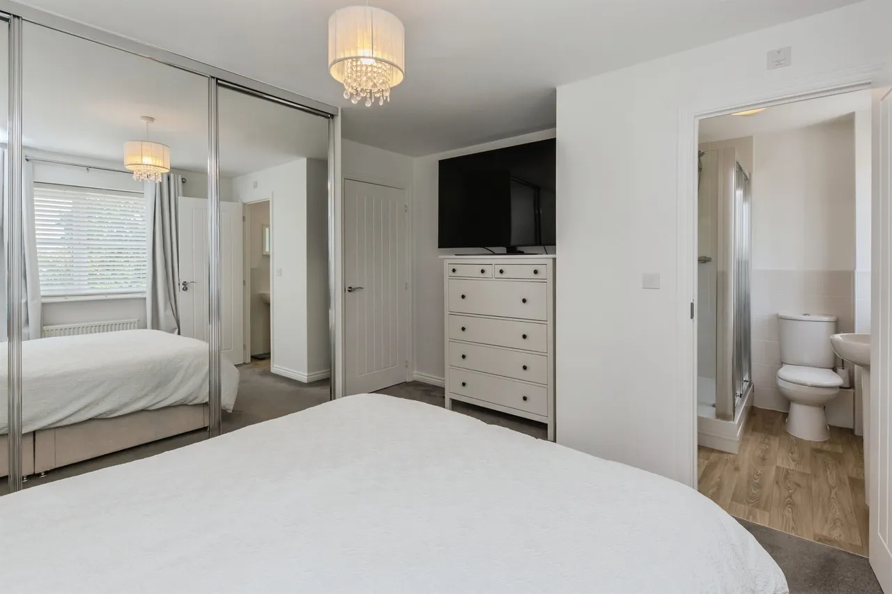 Heath Place, Winsford, CW7, photo 15