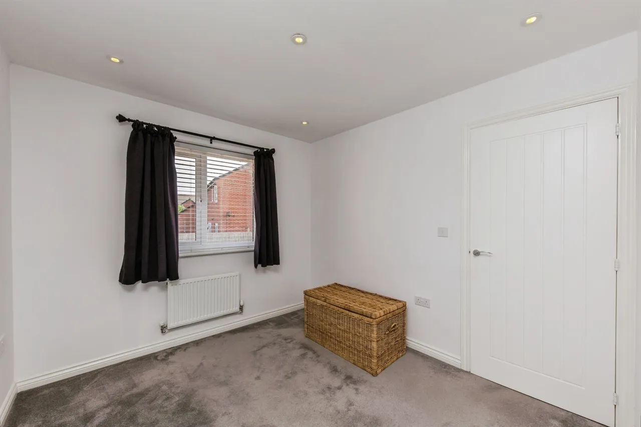 Heath Place, Winsford, CW7, photo 20