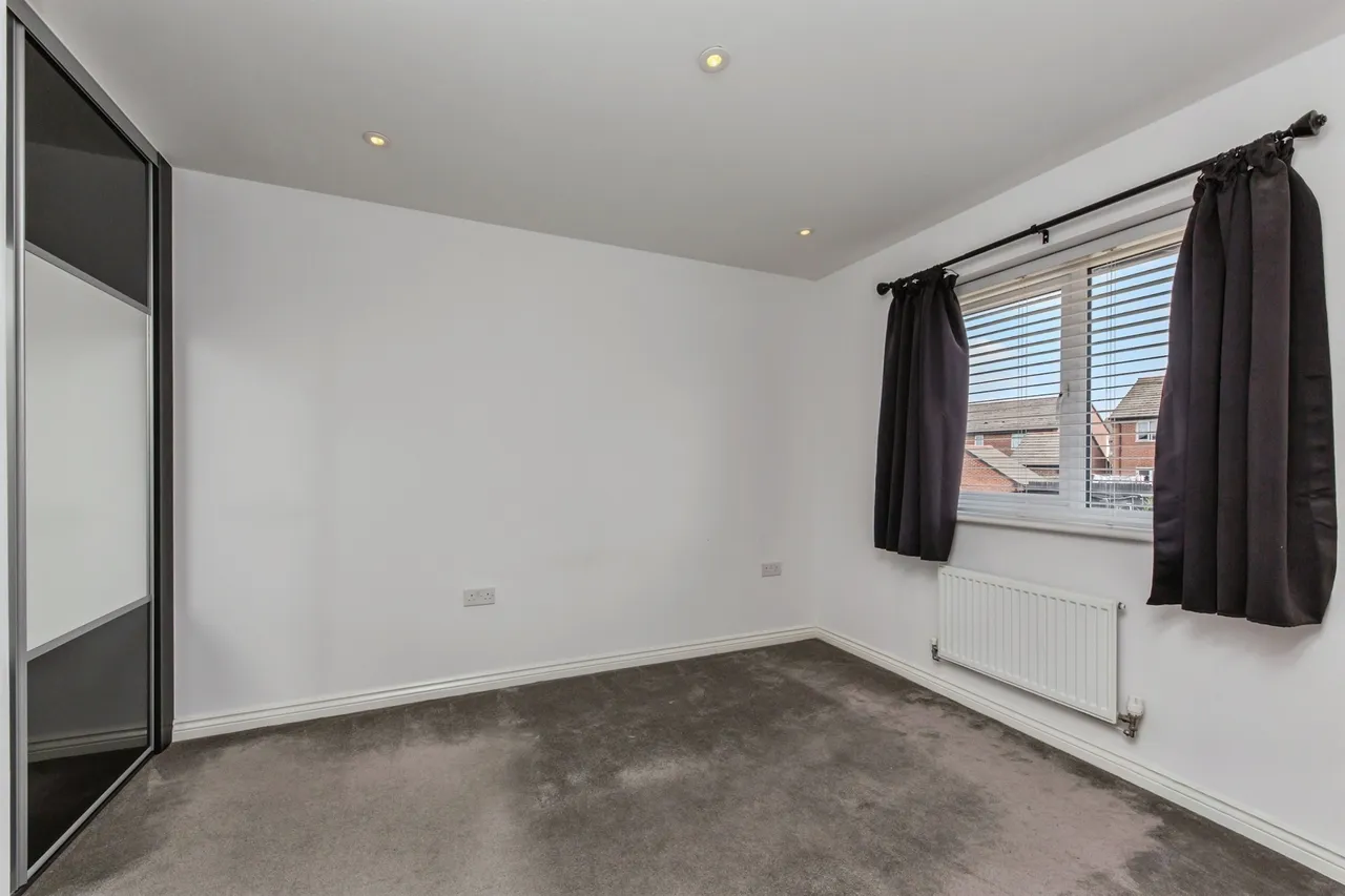 Heath Place, Winsford, CW7, photo 19