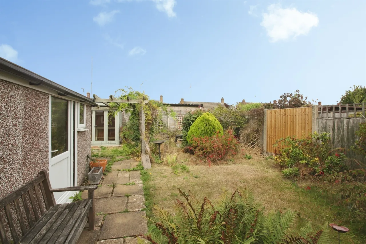 Wordsworth Road, Rugby, CV22, photo 13