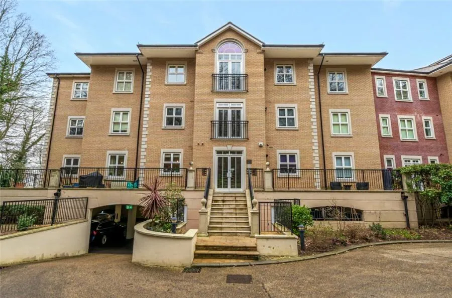 Regents Drive, Woodford Green, IG8, photo 10
