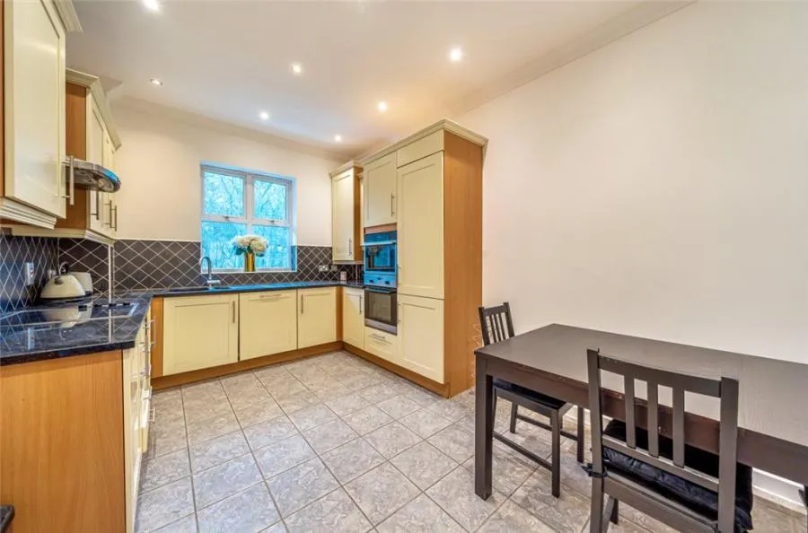 Regents Drive, Woodford Green, IG8, photo 7