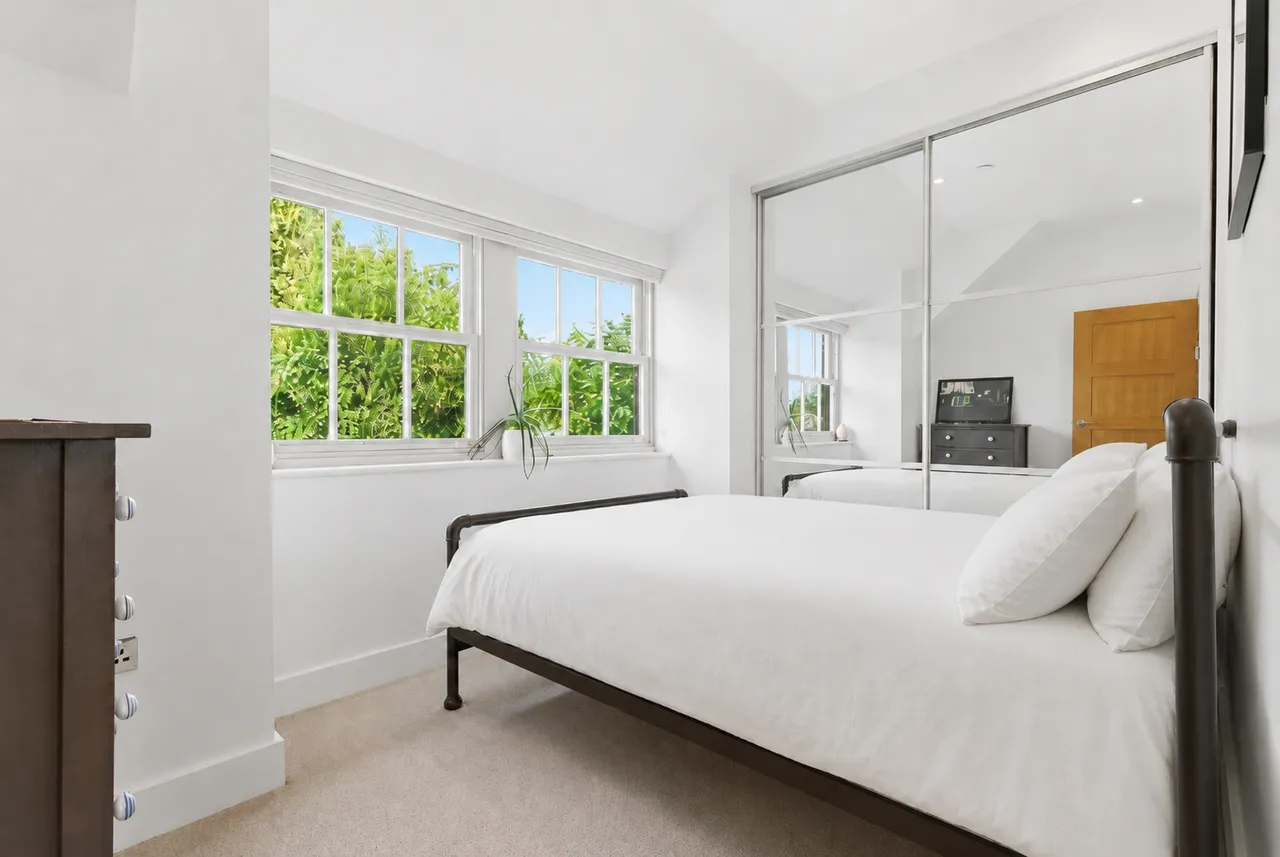 The Mews, Windsor End, HP9, photo 10