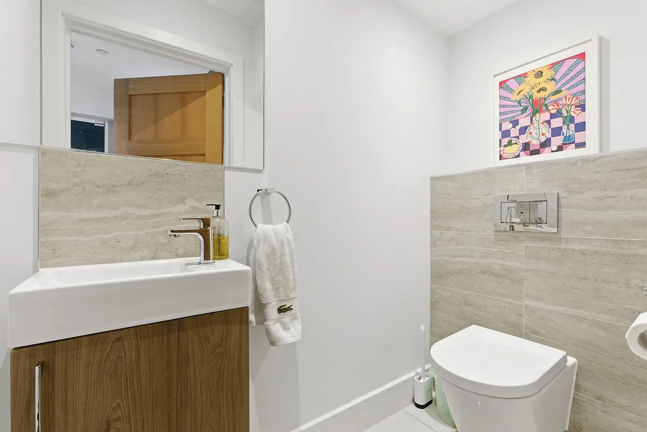 The Mews, Windsor End, HP9, photo 7