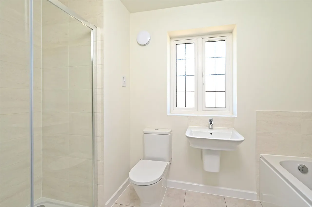 Equestrian Way, Ash Green, Guildford, Surrey, GU12 6UA, photo 12
