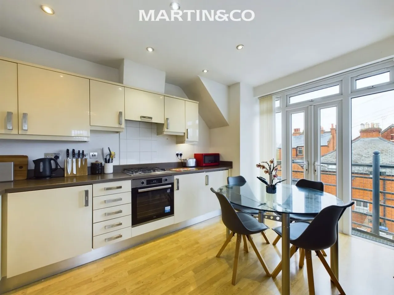 Denham Road, Egham, photo 6
