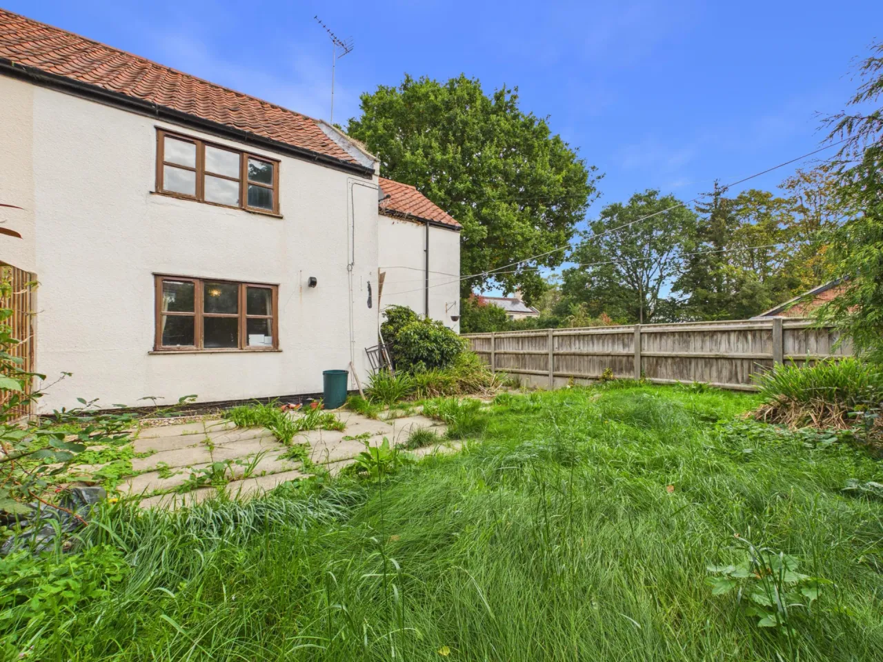 Main Road, Filby, photo 13
