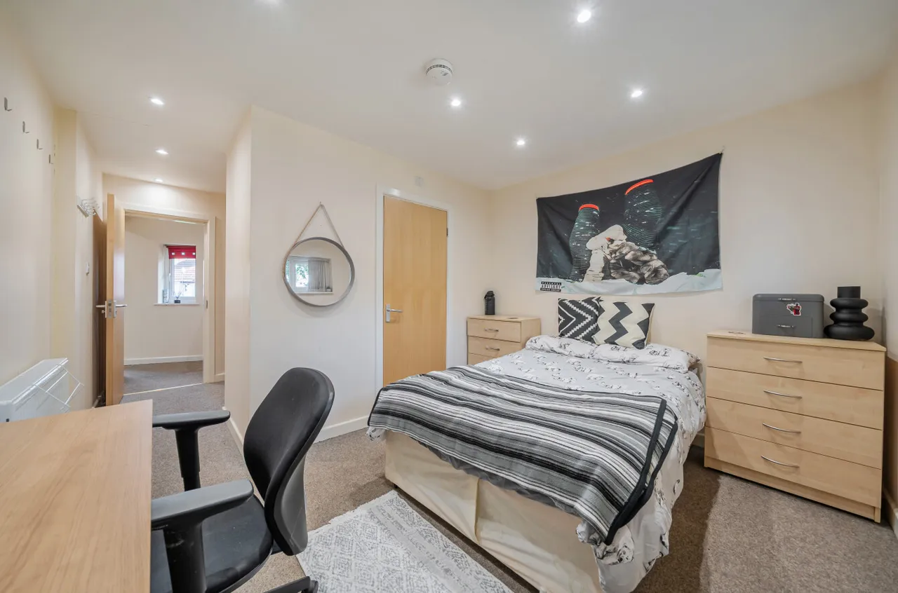 Greyshiels Avenue, Headingley, LS6, photo 11