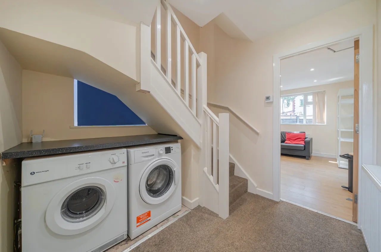 Greyshiels Avenue, Headingley, LS6, photo 6