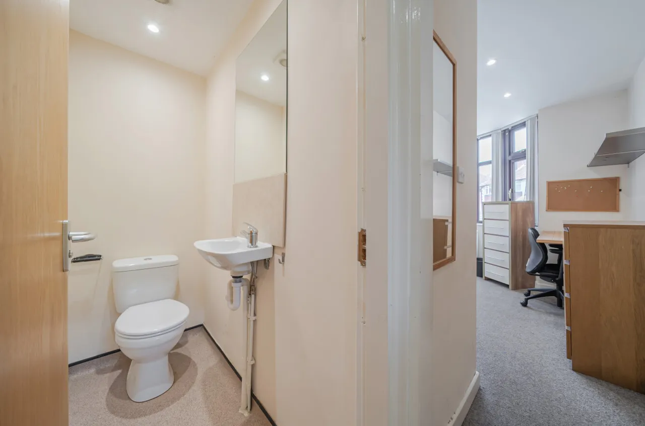 Greyshiels Avenue, Headingley, LS6, photo 7