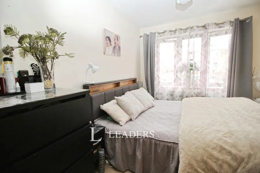 Tanfield Lane, Broughton, MK10, photo 7