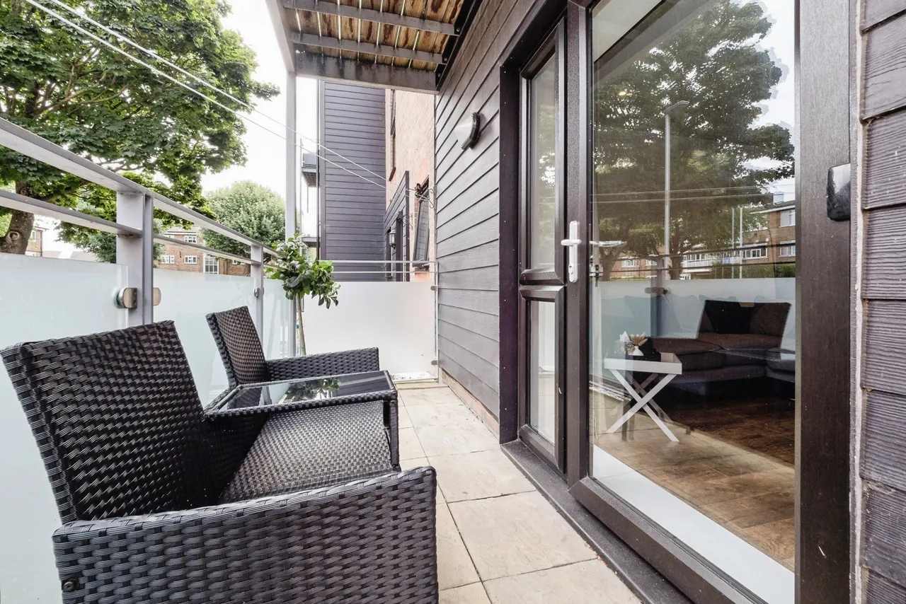 Dunningford Close, Hornchurch, RM12, photo 6