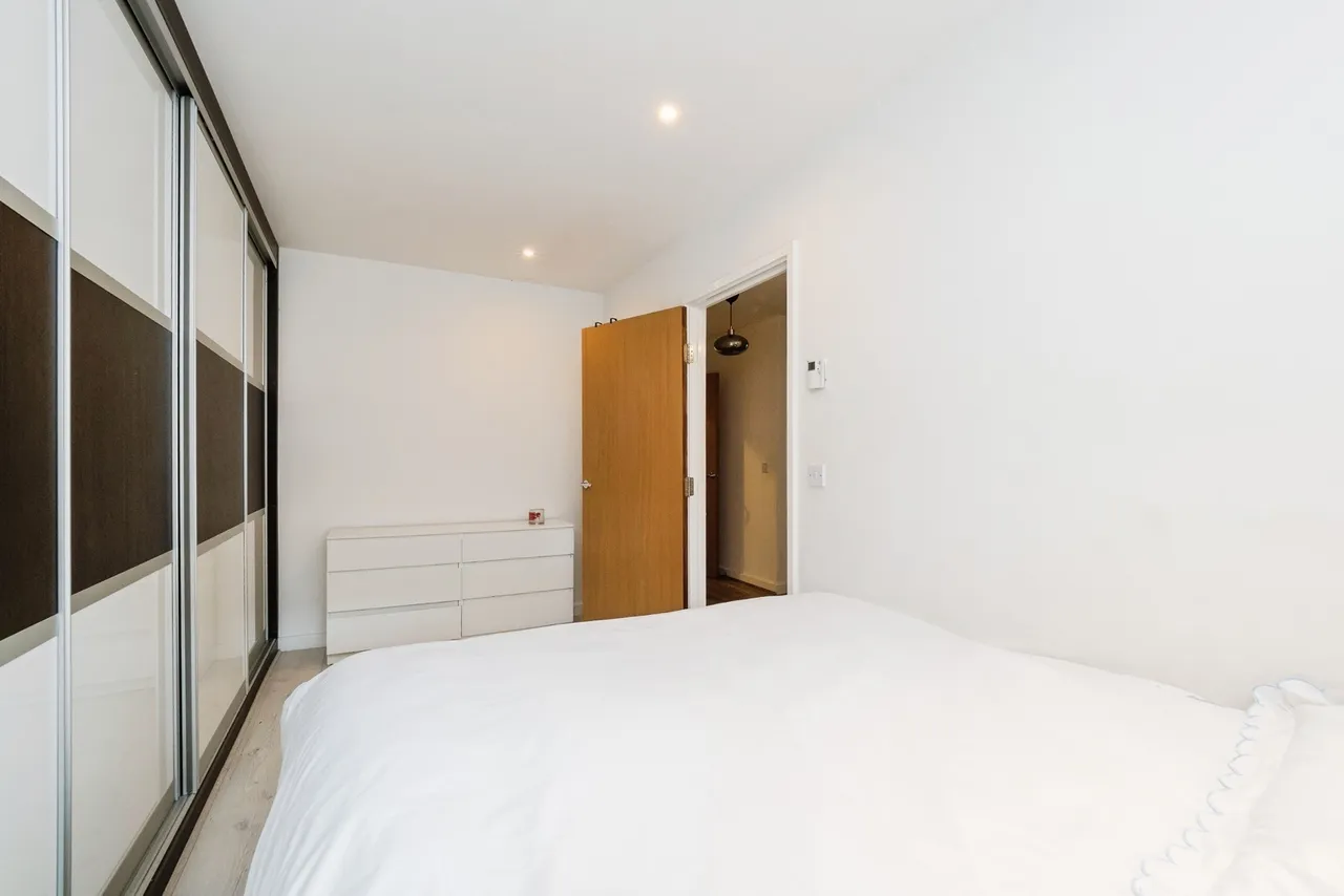 Dunningford Close, Hornchurch, RM12, photo 13