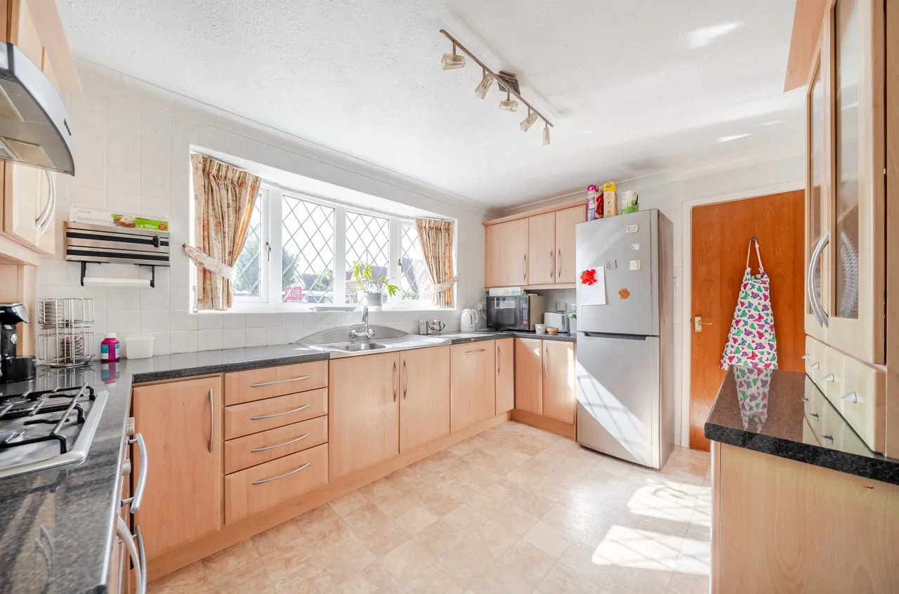 Maytree Close, Angmering, BN16, photo 4