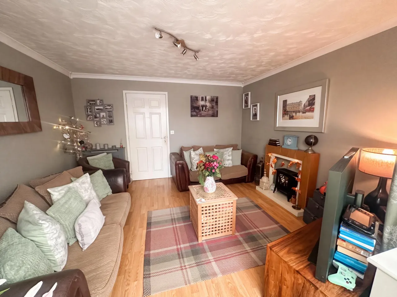 Haselbury Corner, Nuneaton, CV10, photo 10