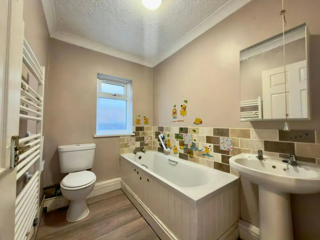 Cornwall Gardens, Cliftonville, CT9, photo 4