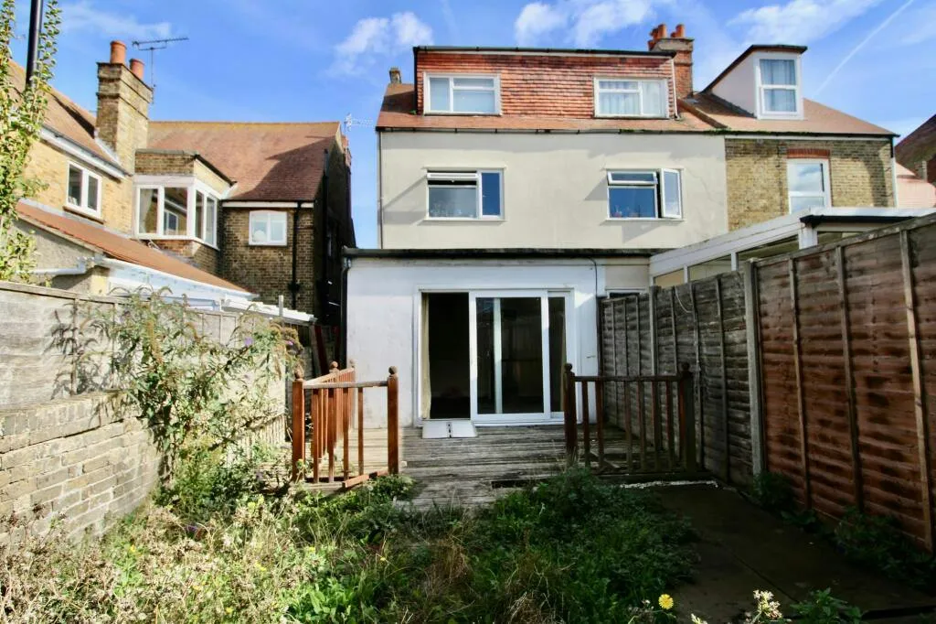 Cornwall Gardens, Cliftonville, CT9, photo 13