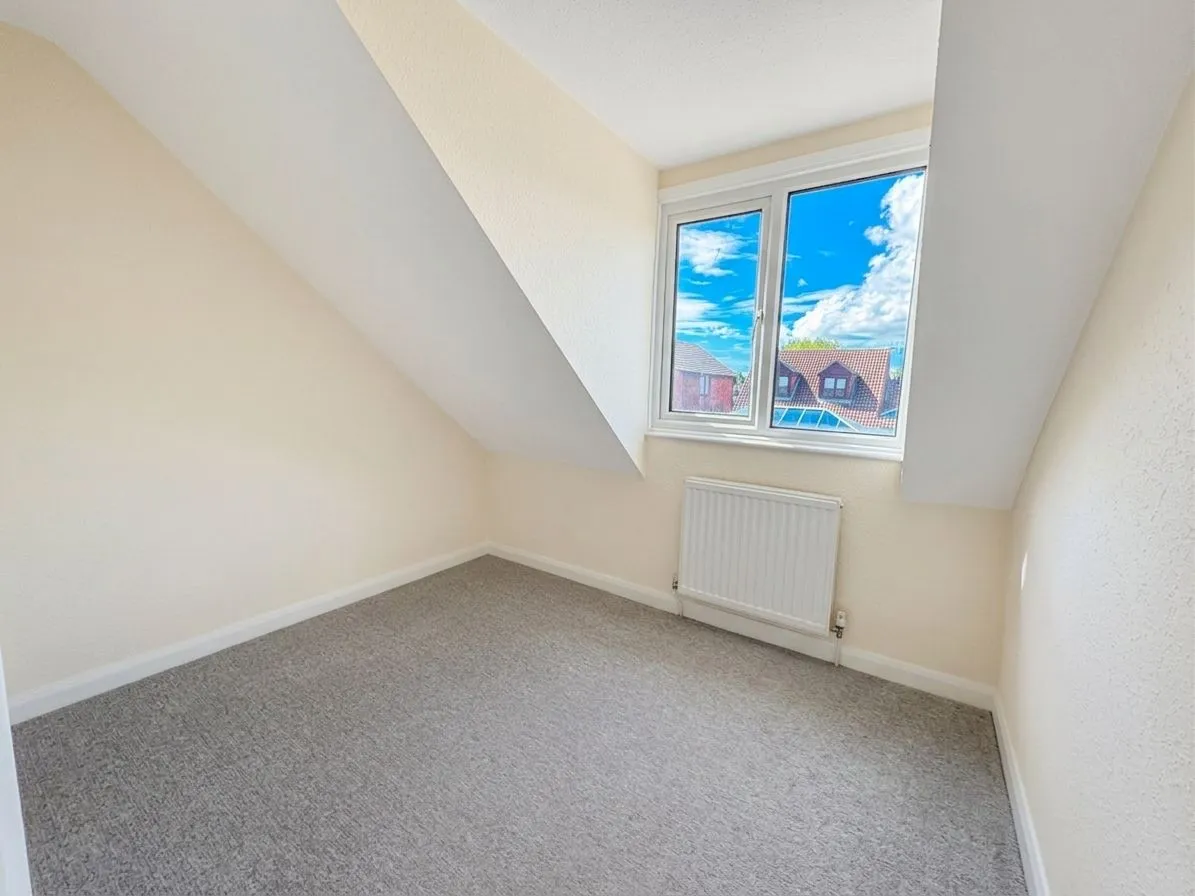 Broadlands Avenue, New Romney, TN28, photo 8