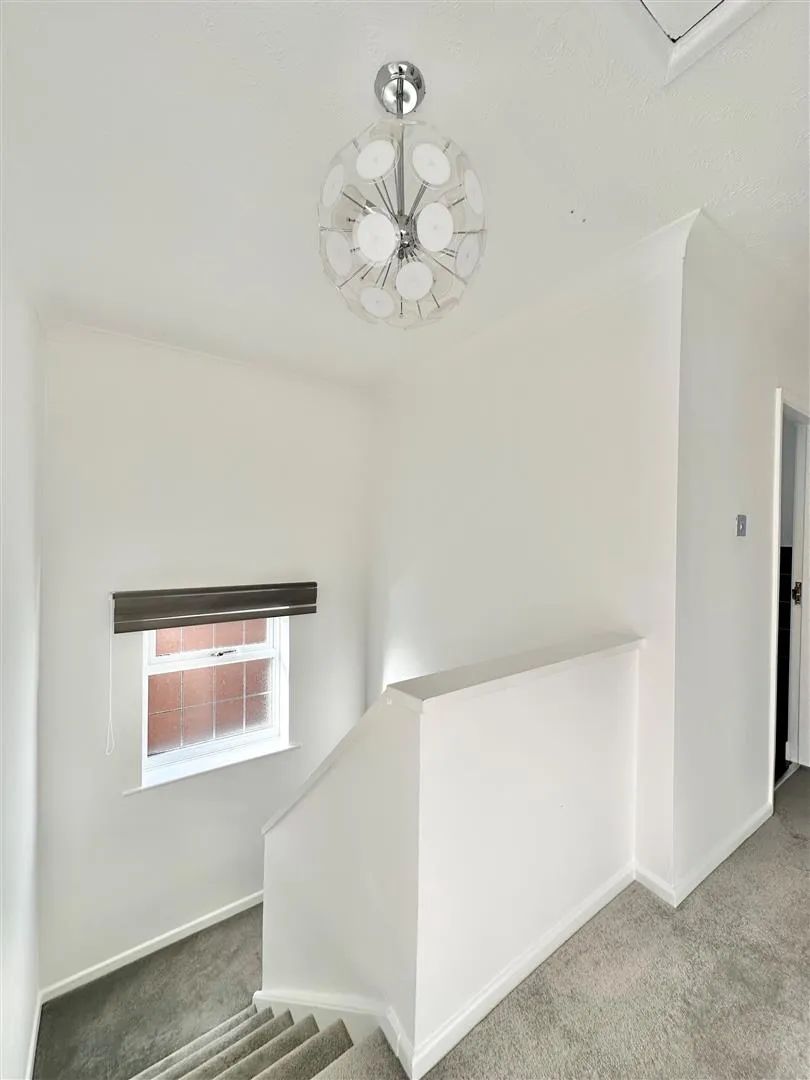 Seymour Grove, Marple, SK6, photo 12